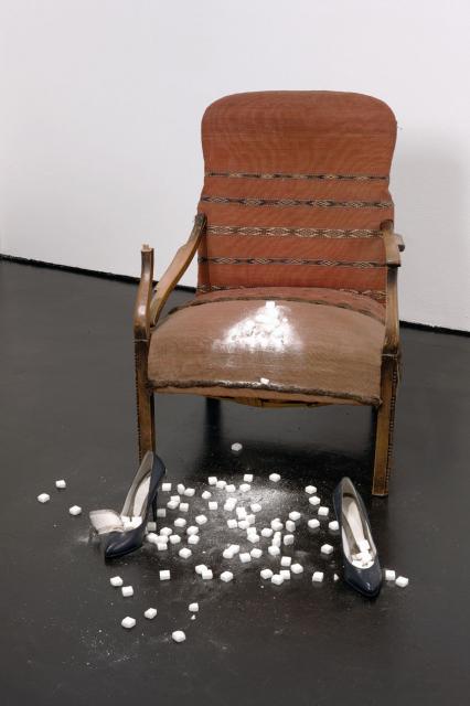 Amie DICKE Dissolving the Floors of Memory, 2007