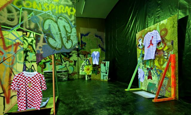 DADDY Installation View, 2009